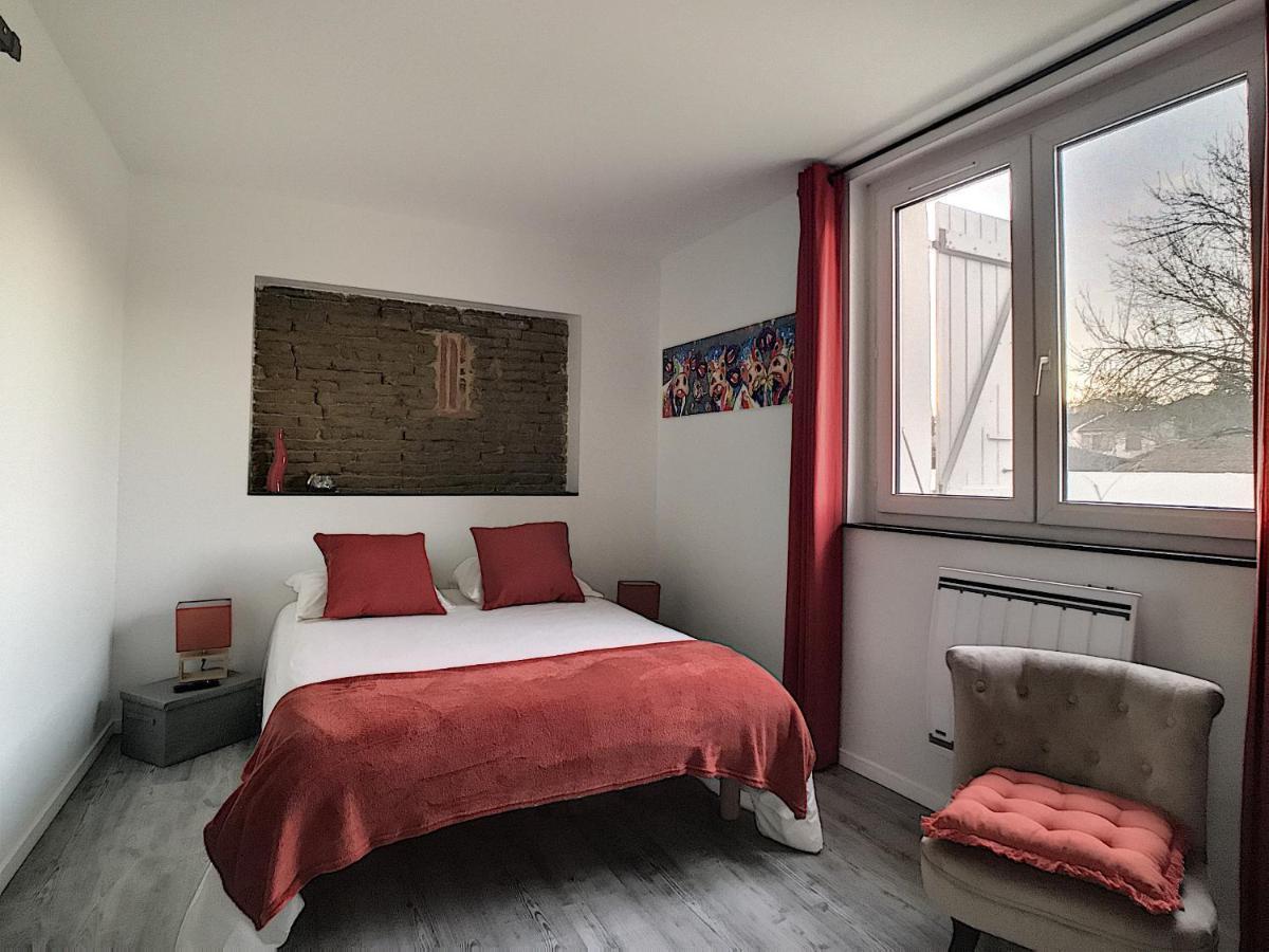 La Ferme De Pham Bed & Breakfast Belberaud Dış mekan fotoğraf