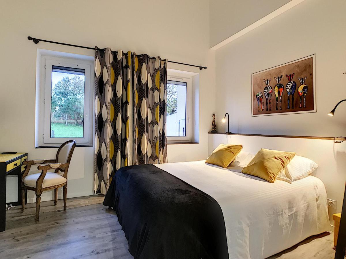 La Ferme De Pham Bed & Breakfast Belberaud Dış mekan fotoğraf
